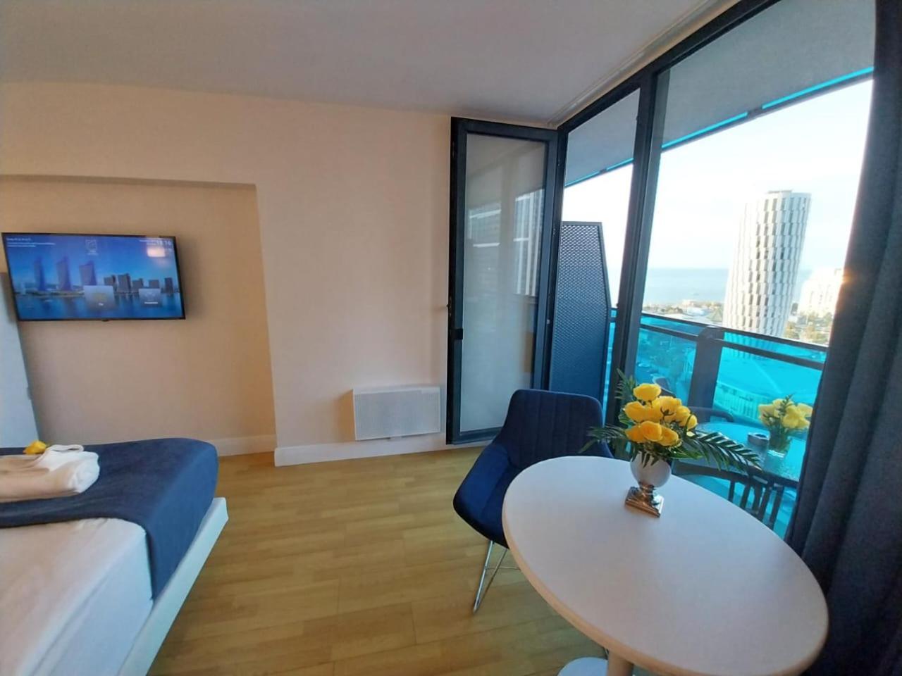Apart-Hotel Orbi City Batumi Kültér fotó