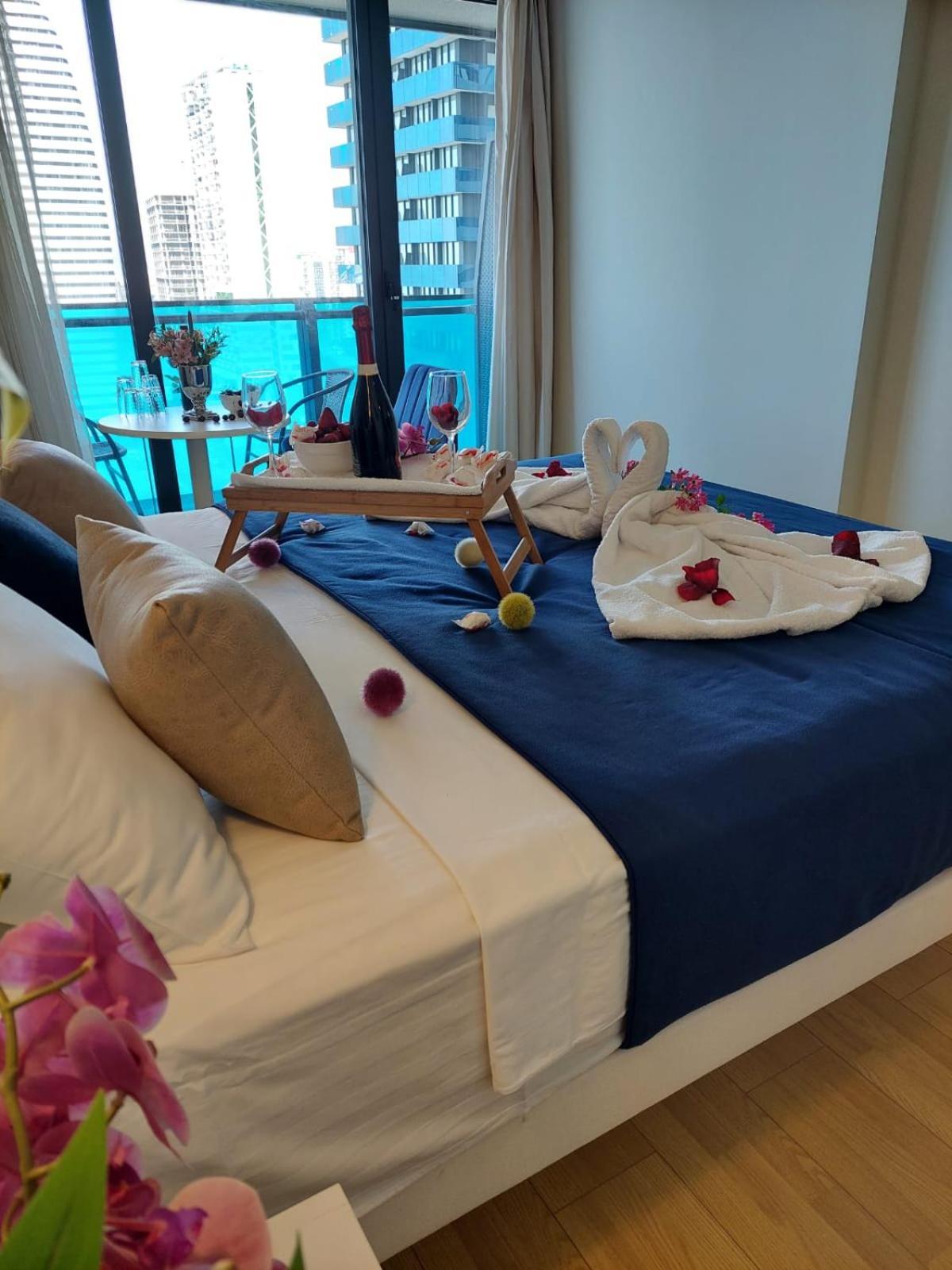 Apart-Hotel Orbi City Batumi Kültér fotó
