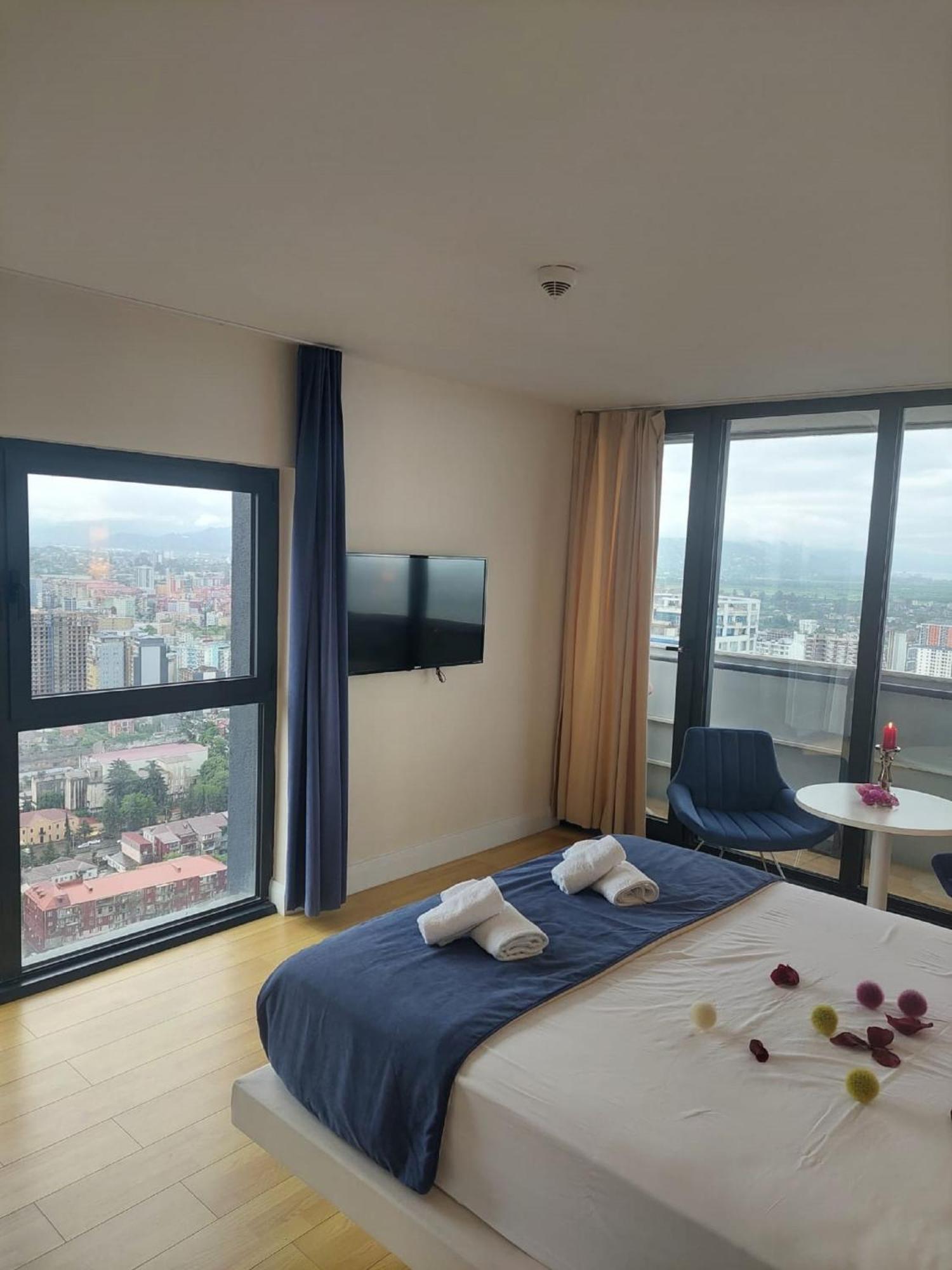 Apart-Hotel Orbi City Batumi Kültér fotó
